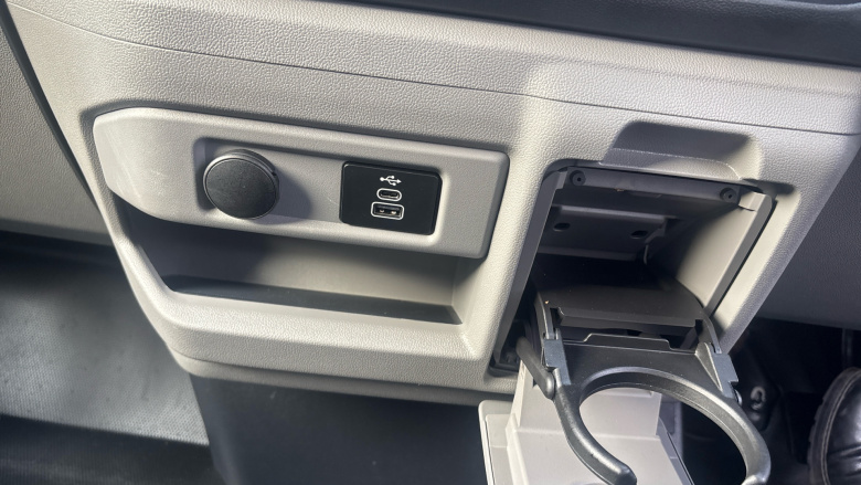 Ford Transit Custom E-320 L1 Rwd 160kW 65kWh H1 Van Sport Auto